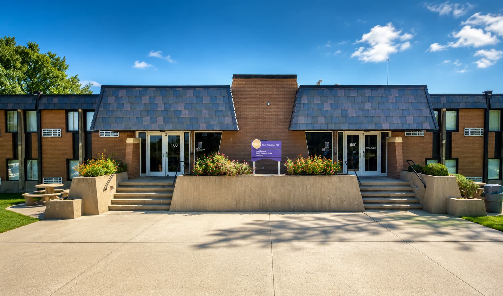 Butler Community College の West Residence Hall 外観