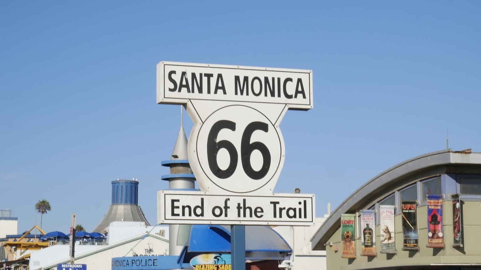 カリフォルニア州サンタモニカのルート66終点サイン（Santa Monica College 留学イメージ）